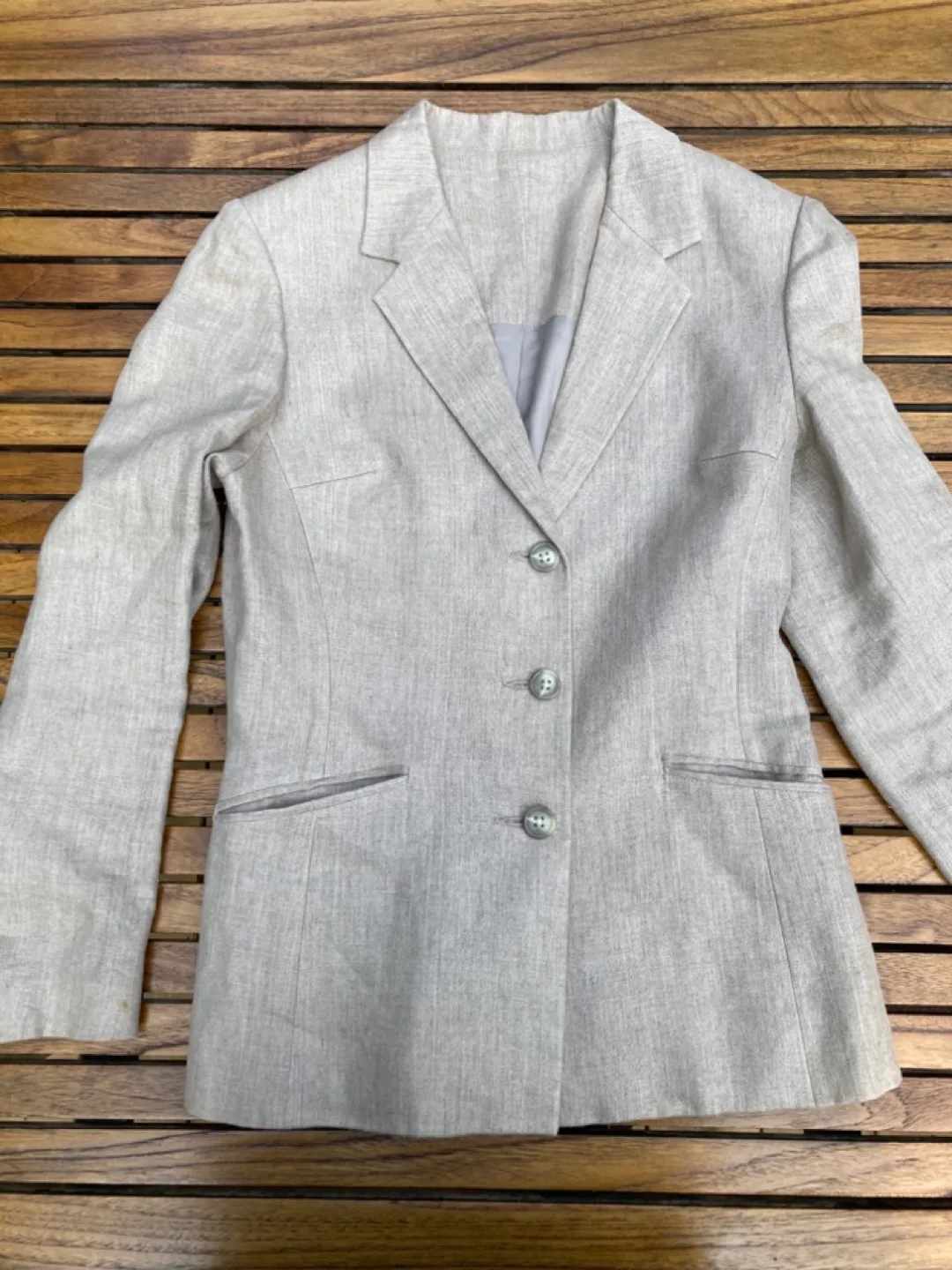 Beige Linen Blazer image indicator(3)