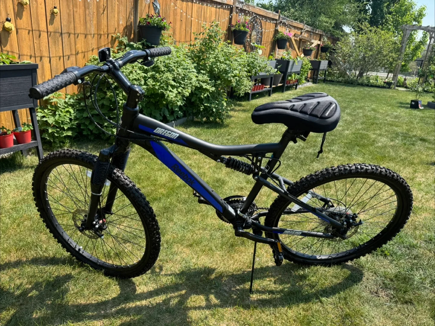 Reebok Oregon Pro Mountain Bike thumbnail