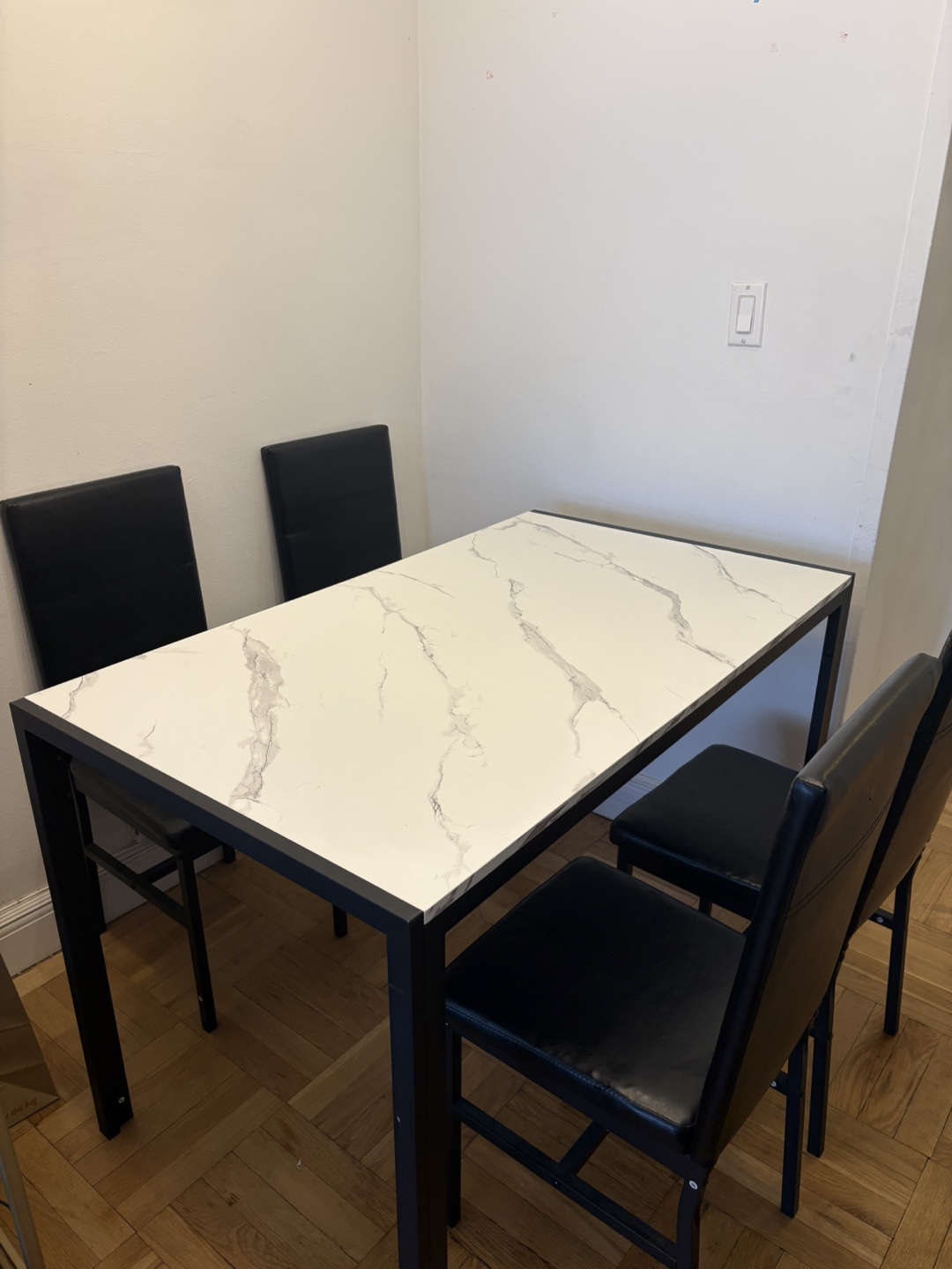 Dining Table with 4 Chairs