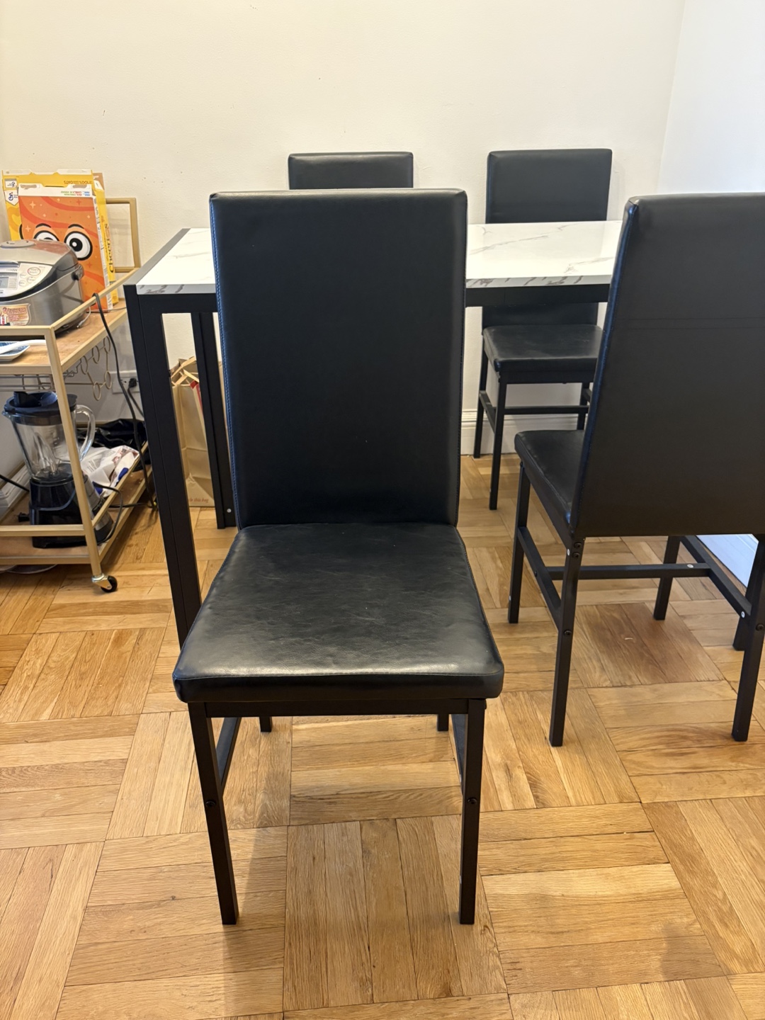 Dining Table with 4 Chairs - photo 3