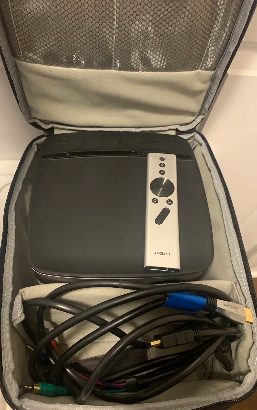 XGIMI Harman Kardon 4K Projector image indicator(2)