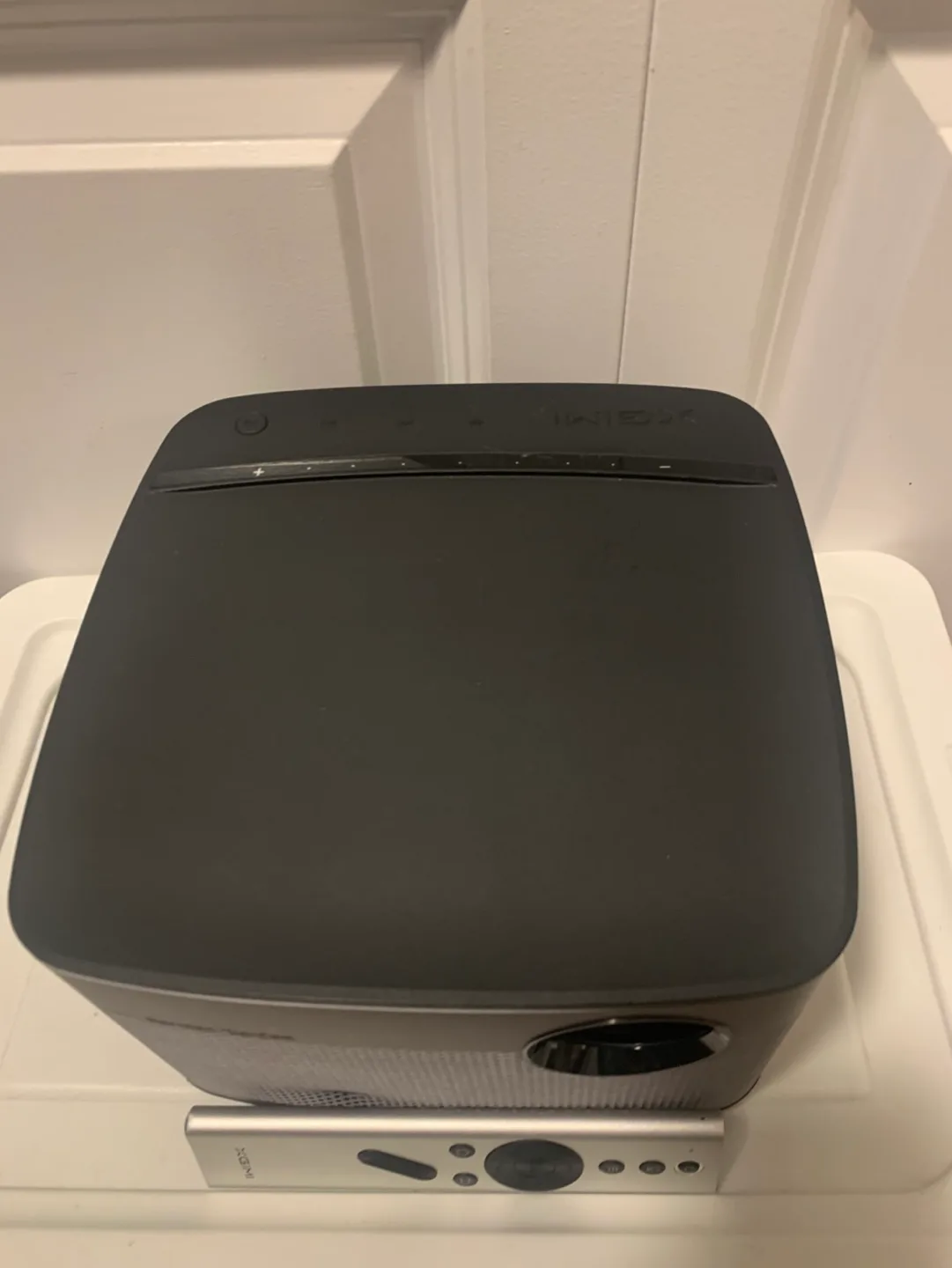 XGIMI Harman Kardon 4K Projector image indicator(6)