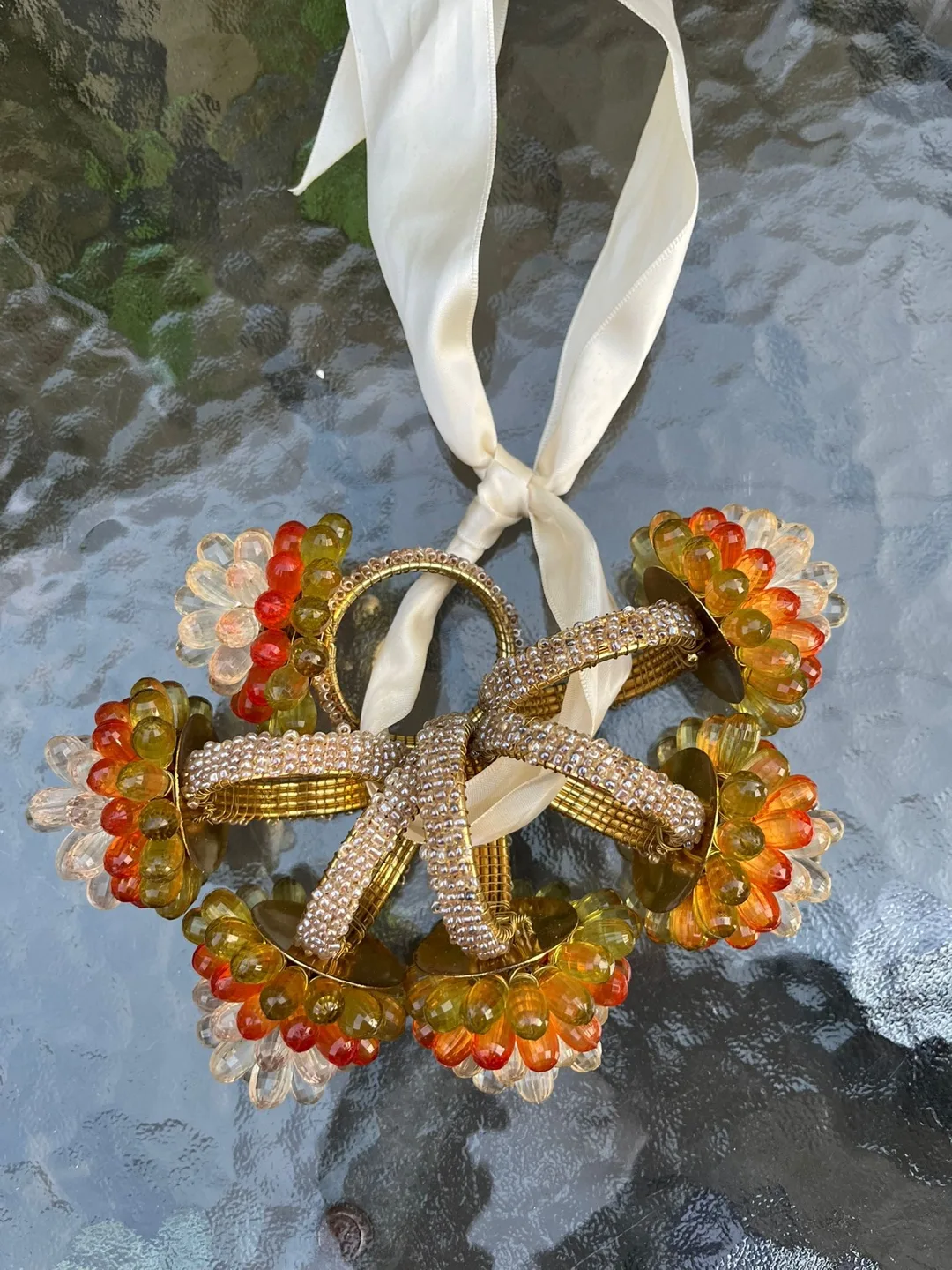 Unique Napkin Rings with Ribbon image indicator(3)