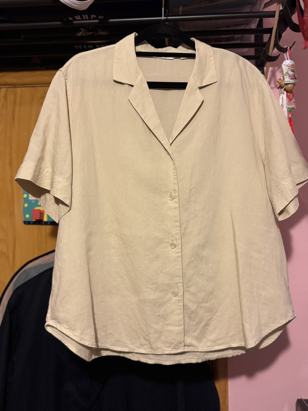 Uniqlo Cream Button-Up Blouse