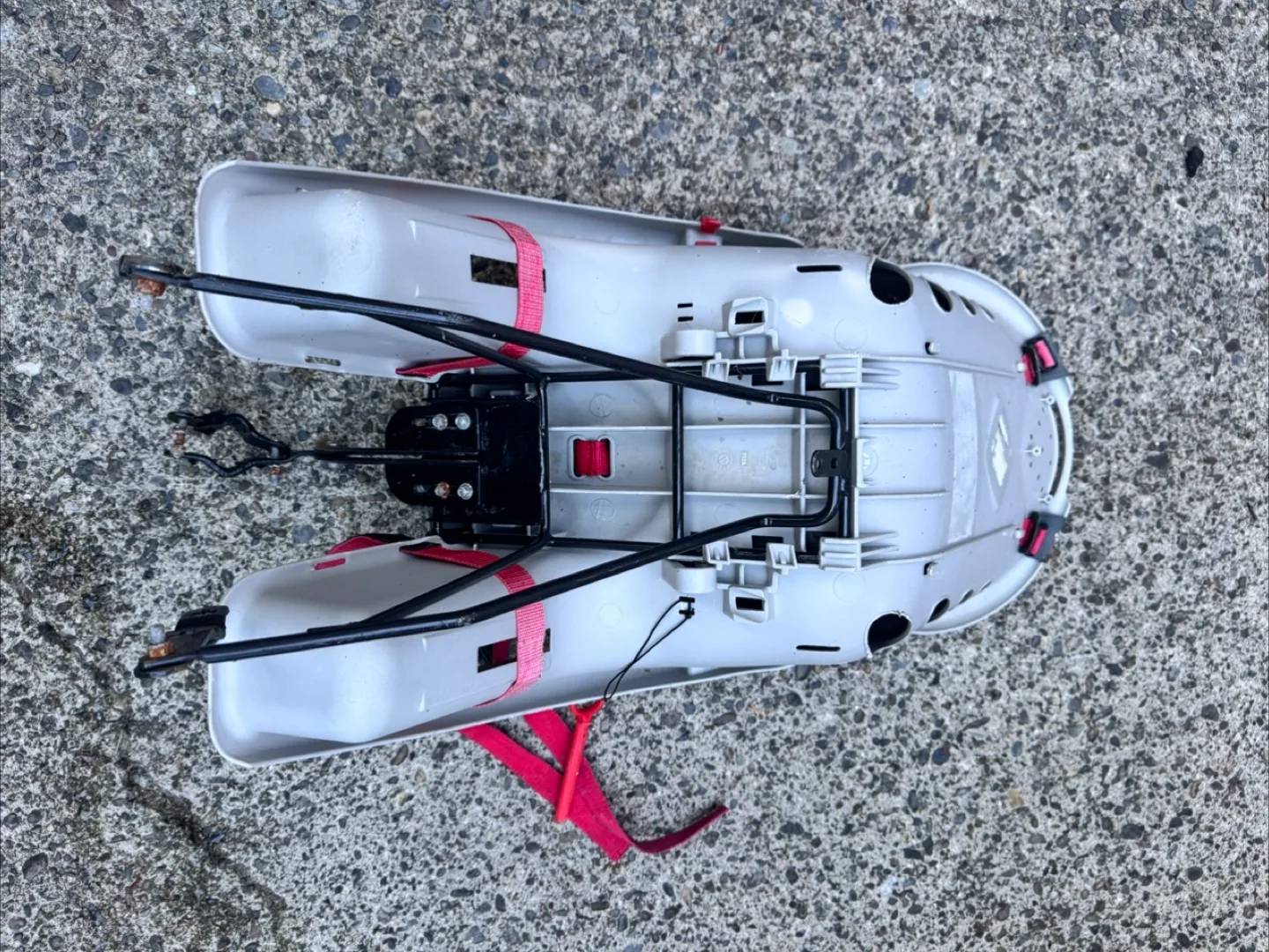 Rack Mount Child Bike Seat image indicator(2)