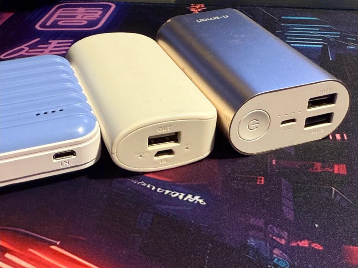 3 Portable Power Banks image indicator(4)