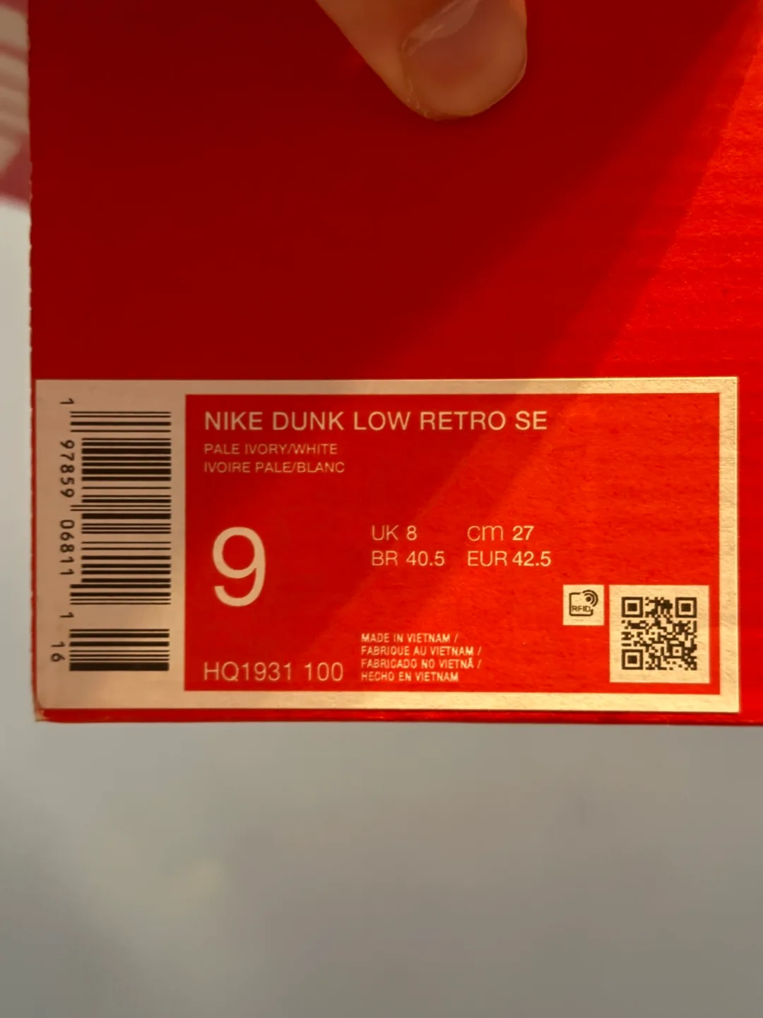 Nike Dunk Low Retro SE Pale Ivory/White 9 size mens image indicator(4)