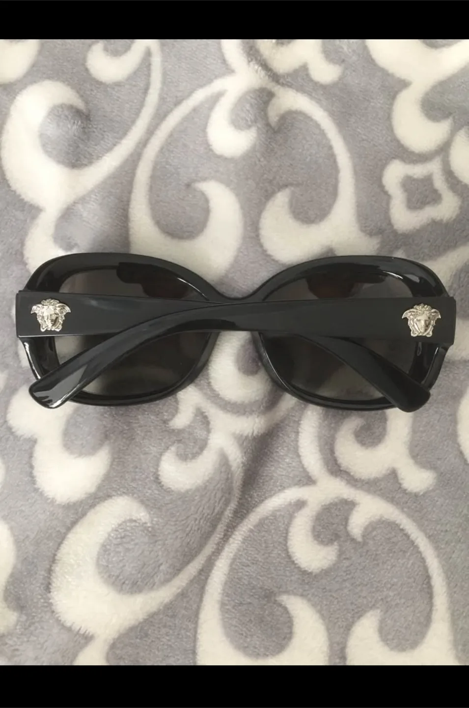 Versace Sunglasses image indicator(5)