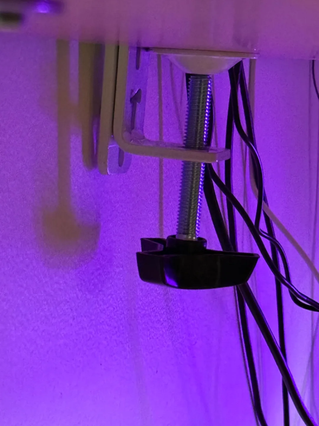 Bracwiser Monitor Mount Single Fully Adjustable Arm image indicator(4)