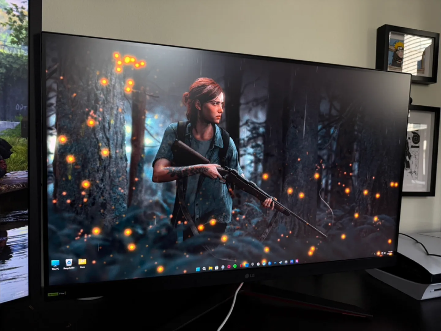 LG 32GP750-B 32 inch UltraGear IPS 1ms 165 hz Gaming Monitor thumbnail