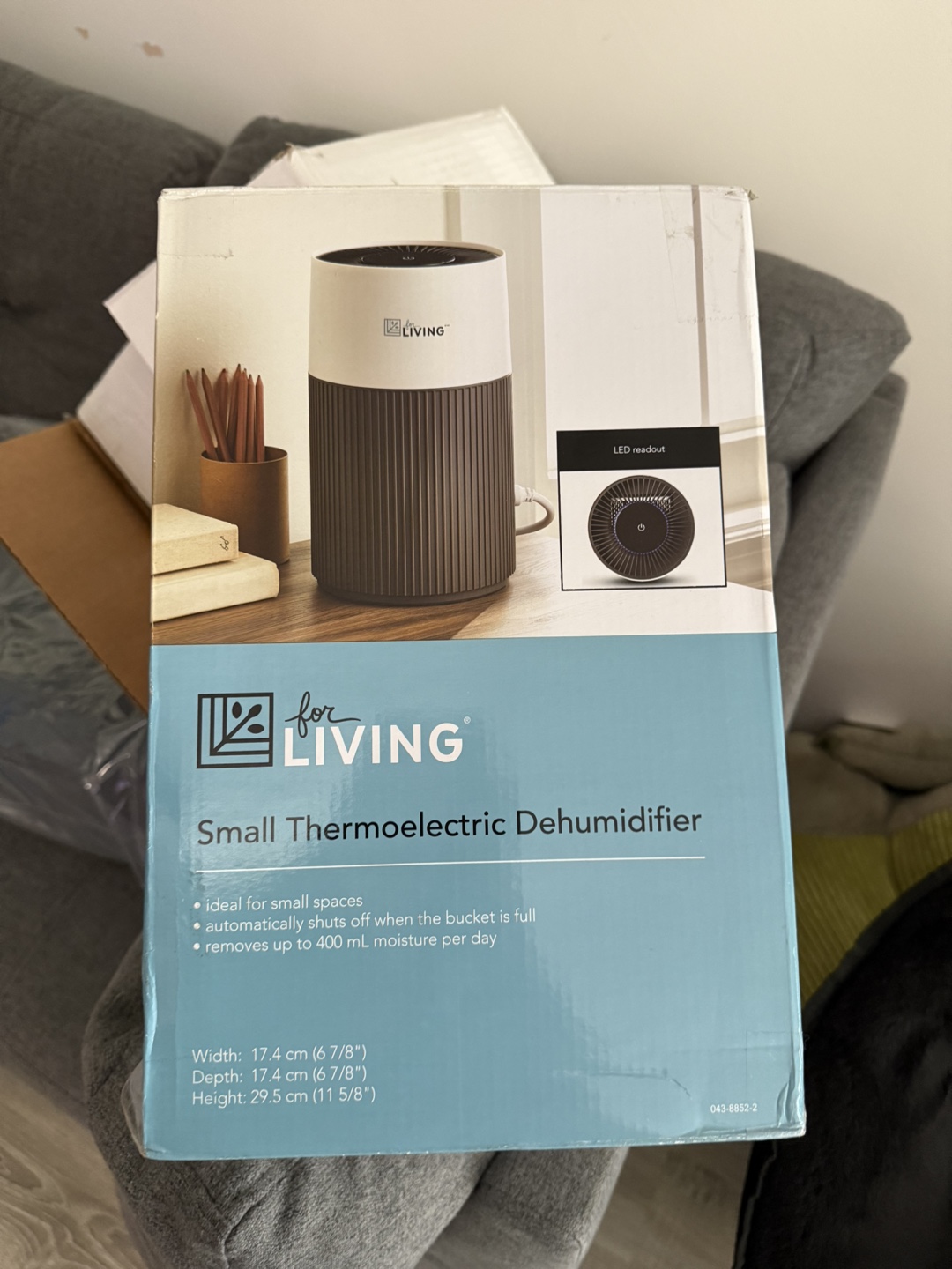 Small Thermoelectric Dehumidifier
