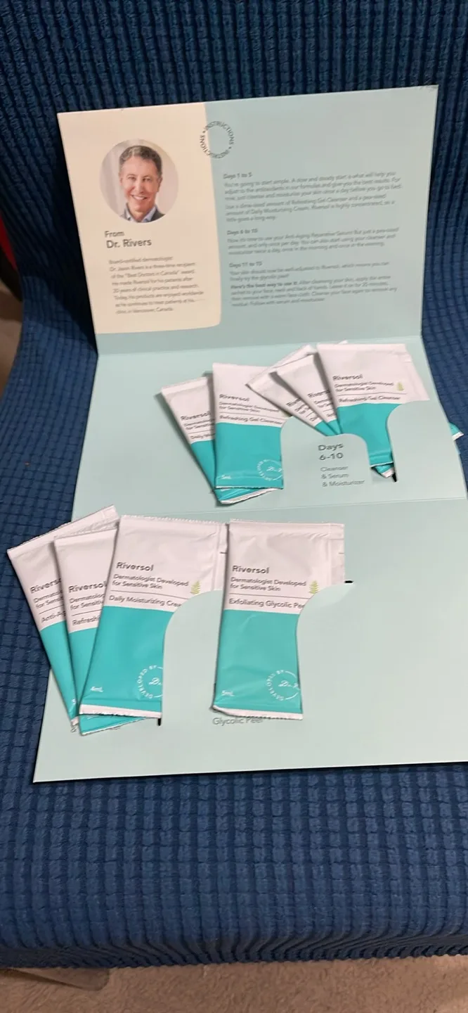 Riversol 15-Day Sample Skincare Kit thumbnail