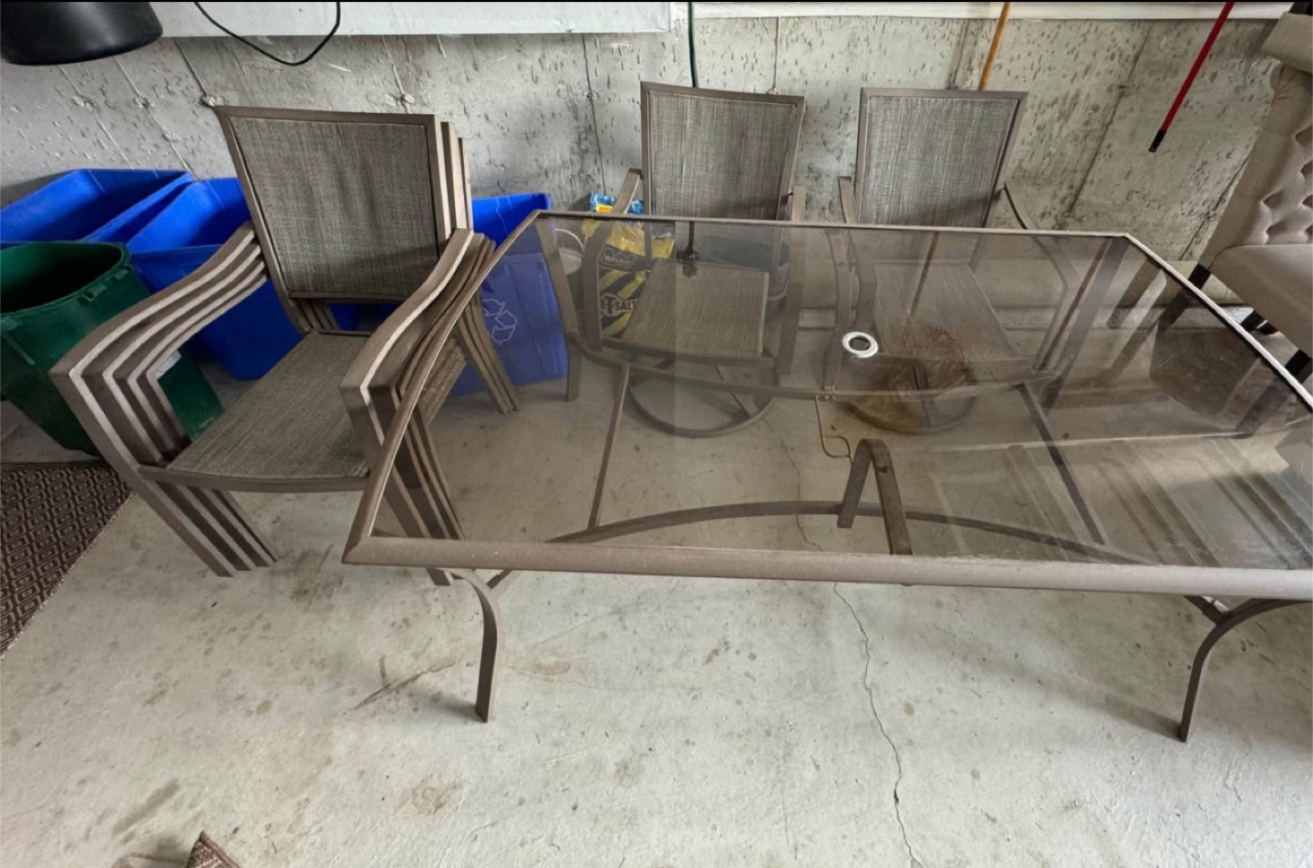 Outdoor patio table set