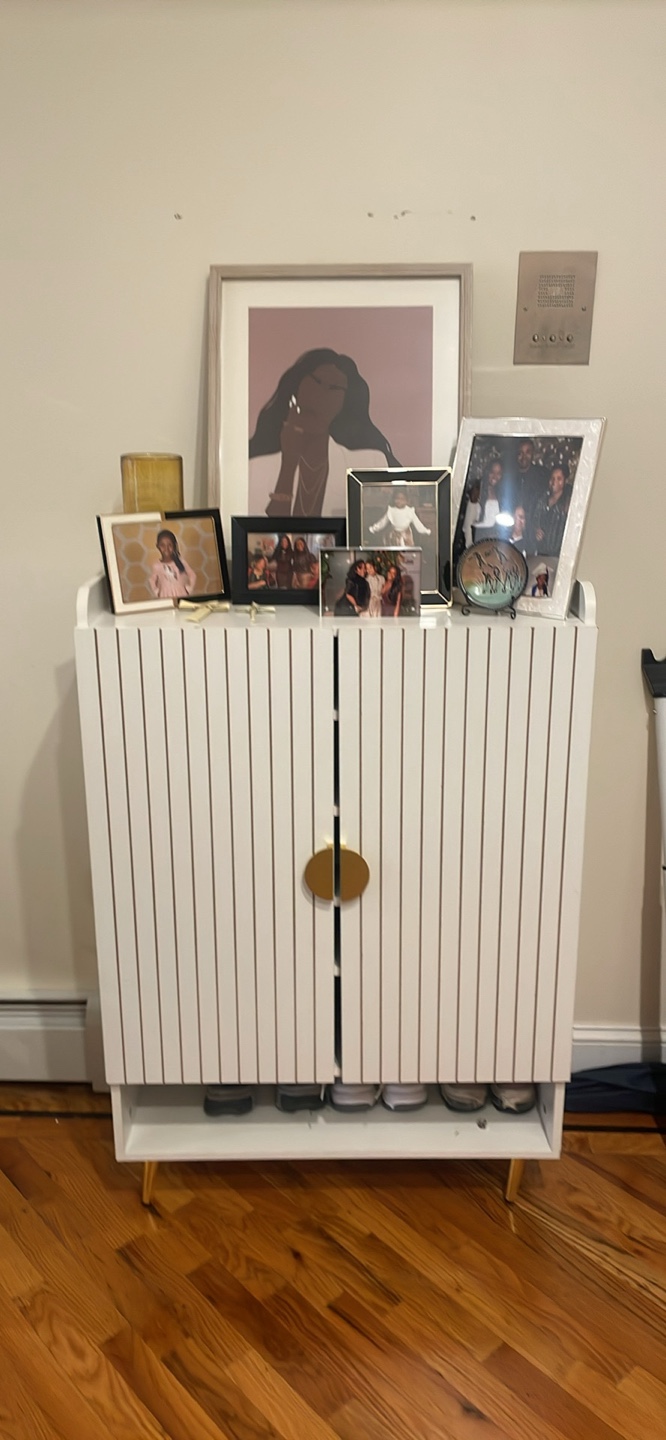 White Wooden Shoe Cabinet - photo 2