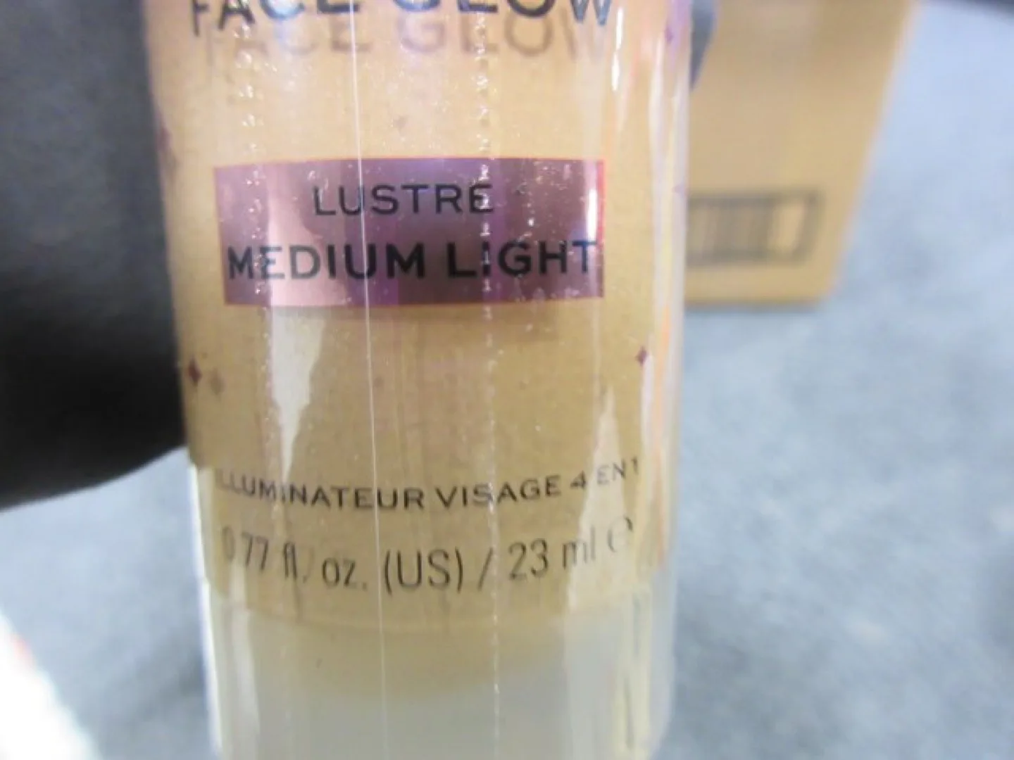 Revolution Bright Light Face Glow image indicator(5)