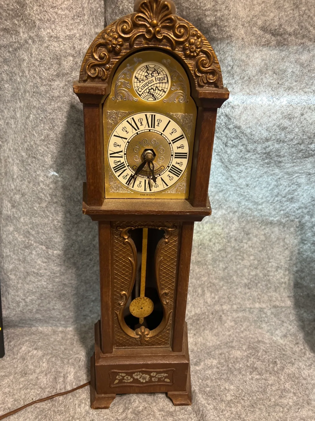 CLOCKS TAKE ALL $10. Before times up. image indicator(5)