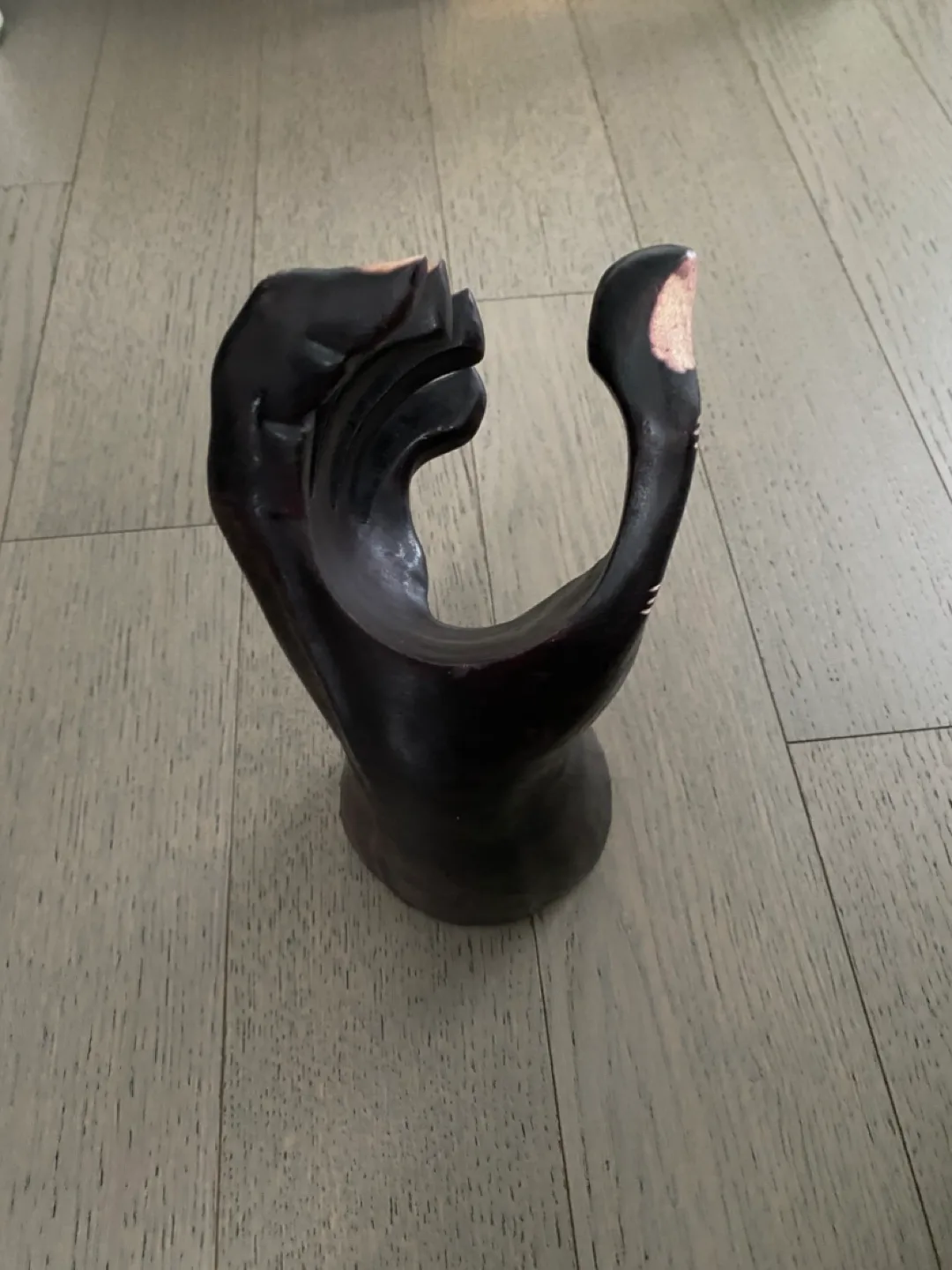 Wooden Hand Sculpture Bottle Holder image indicator(2)