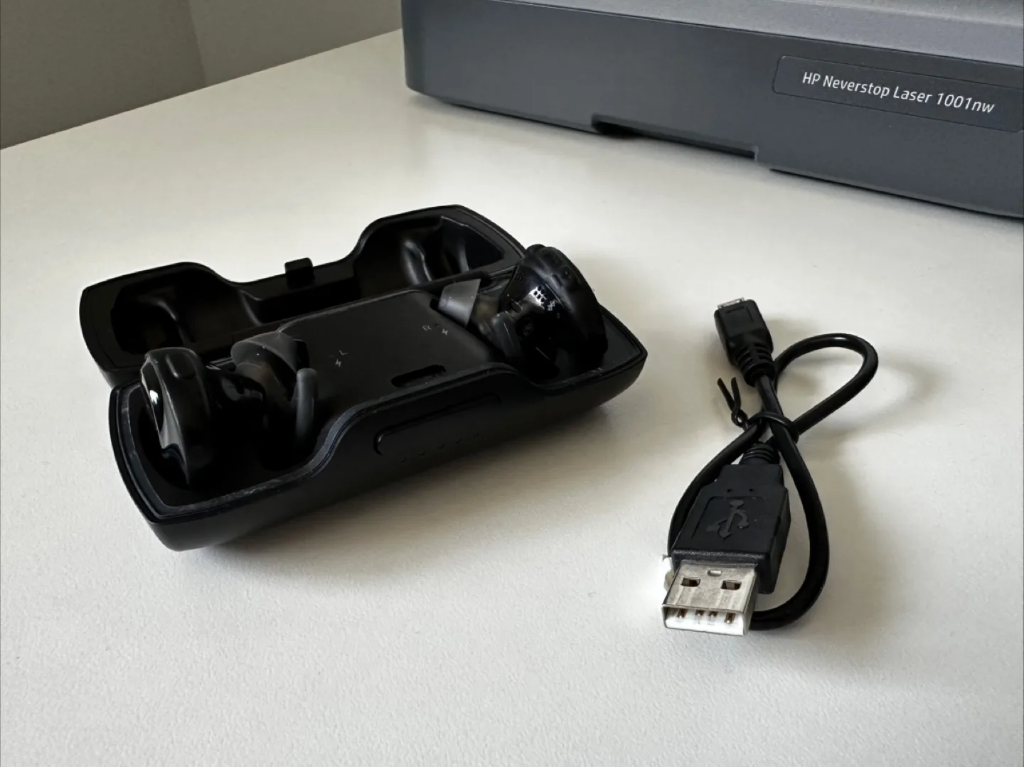 Bose Soundsport Free Wireless Earbuds image indicator(3)