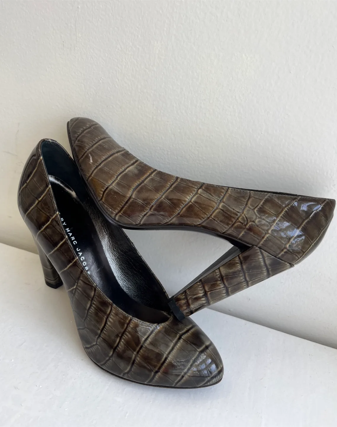 (Brand New) Marc Jacobs Pumps - Beautiful! image indicator(4)