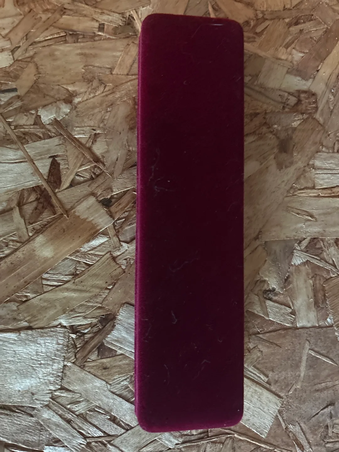 Vintage Olympics Pin Set with Case image indicator(5)