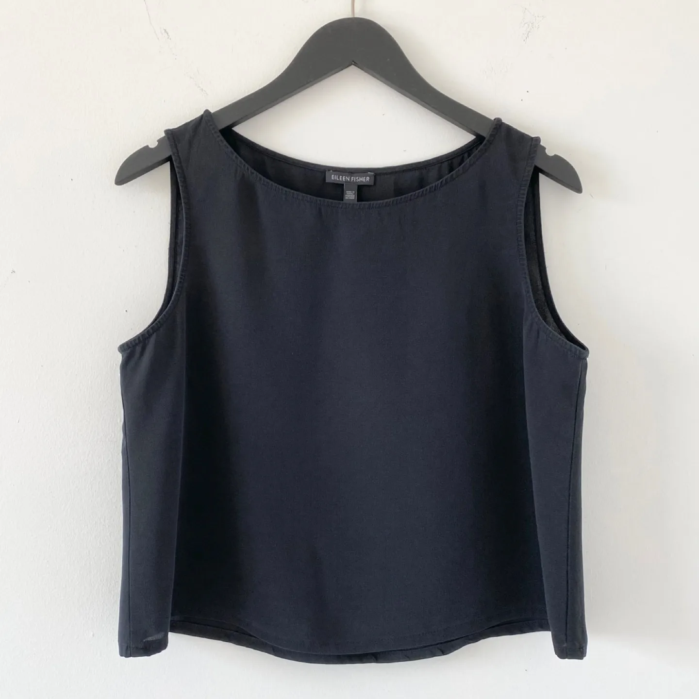 Eileen Fisher 100% Silk Crewneck Blouse thumbnail