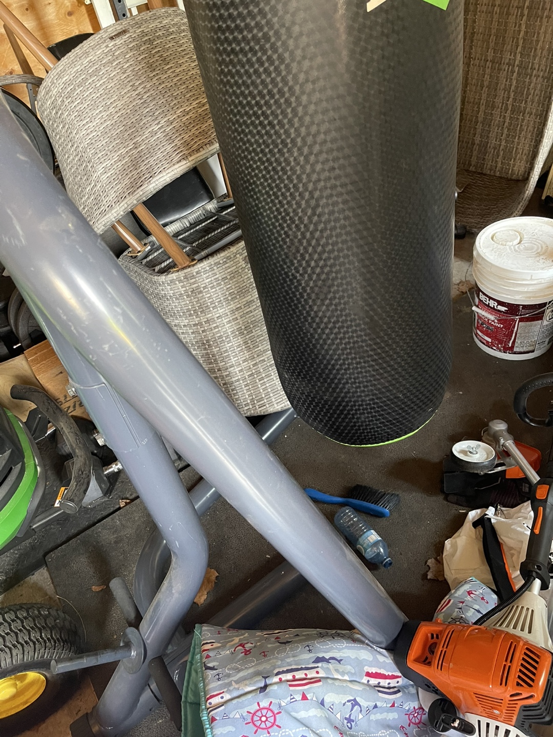 Punching bag with stand - photo 2