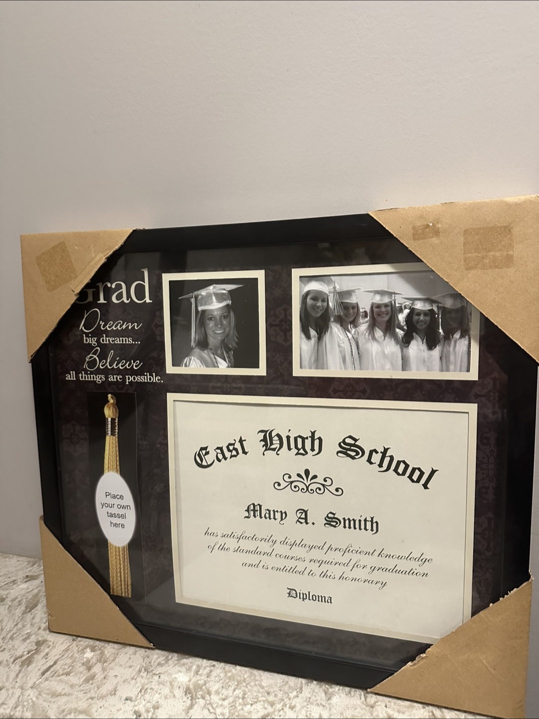 Graduation Frame