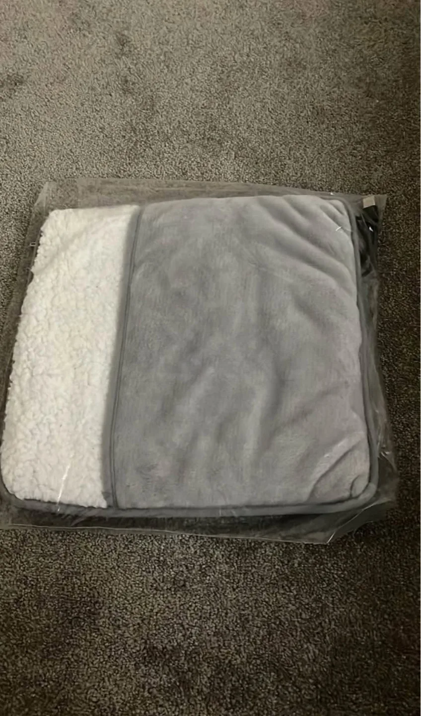 USB Heated Foot Warmer image indicator(2)