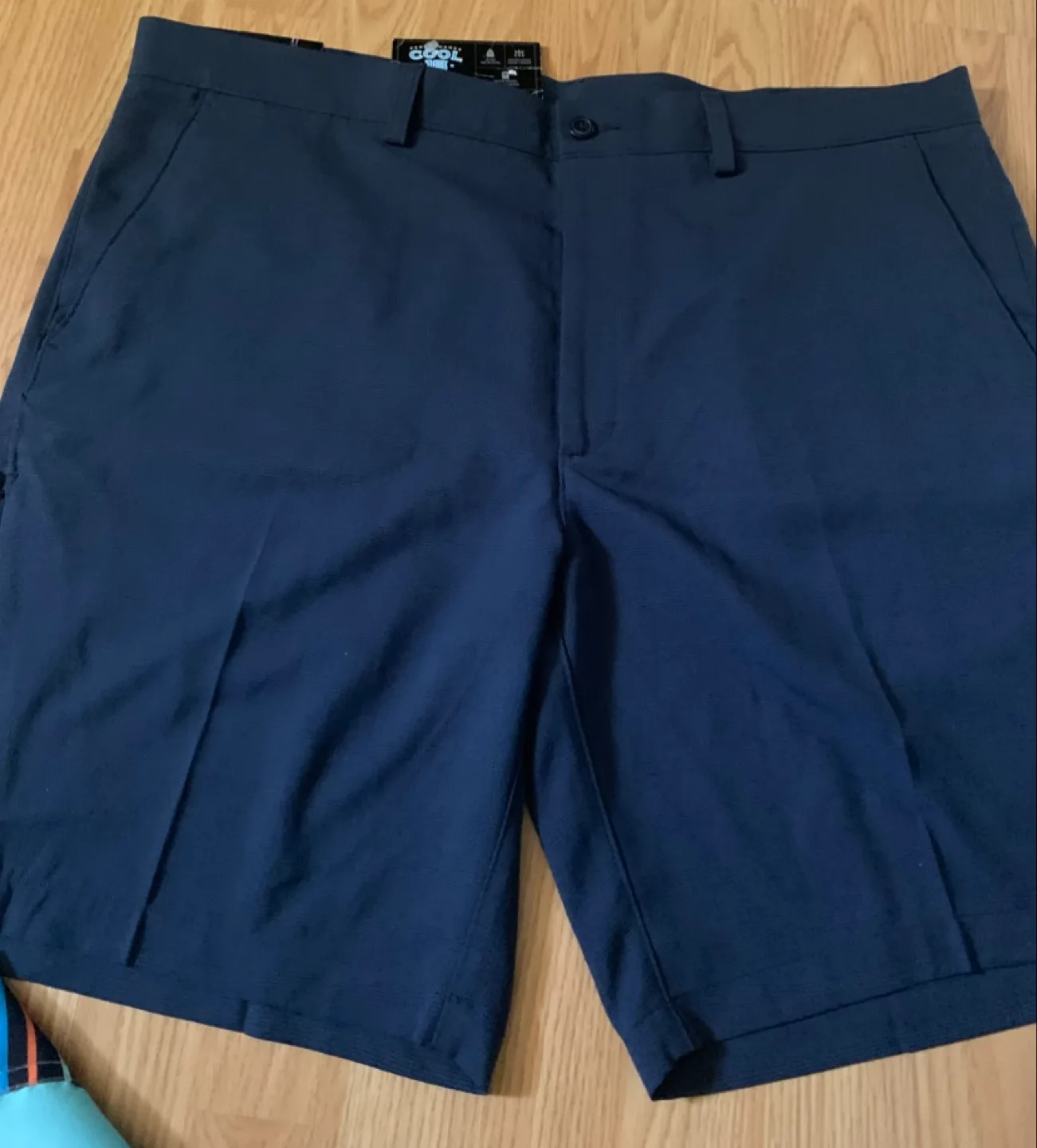 Men's Shorts Bundle - Sizes 40, 42, and 48 image indicator(3)