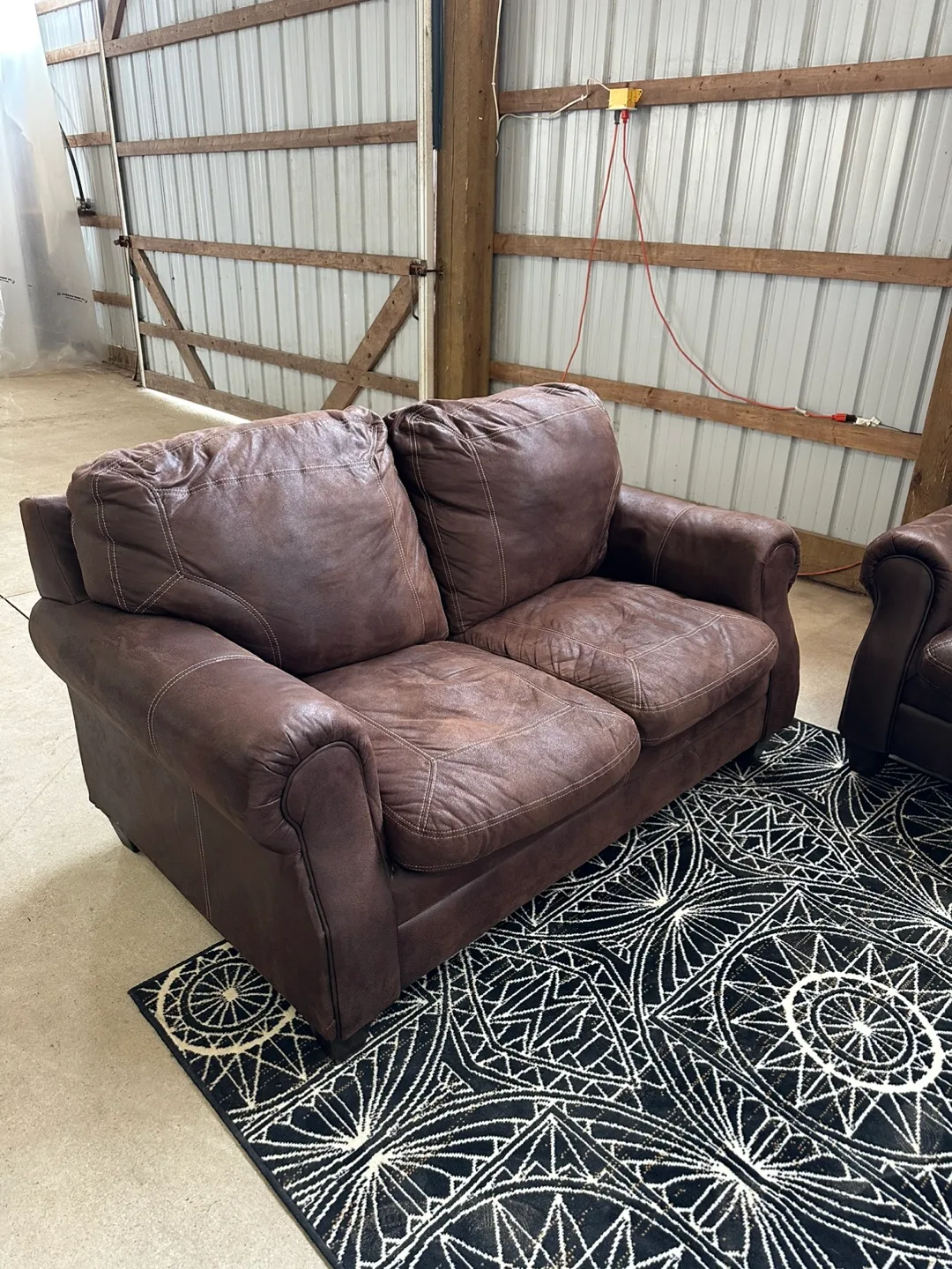 *Delivery Available* Comfortable 3+2 Faux Leather Sofa Set image indicator(3)