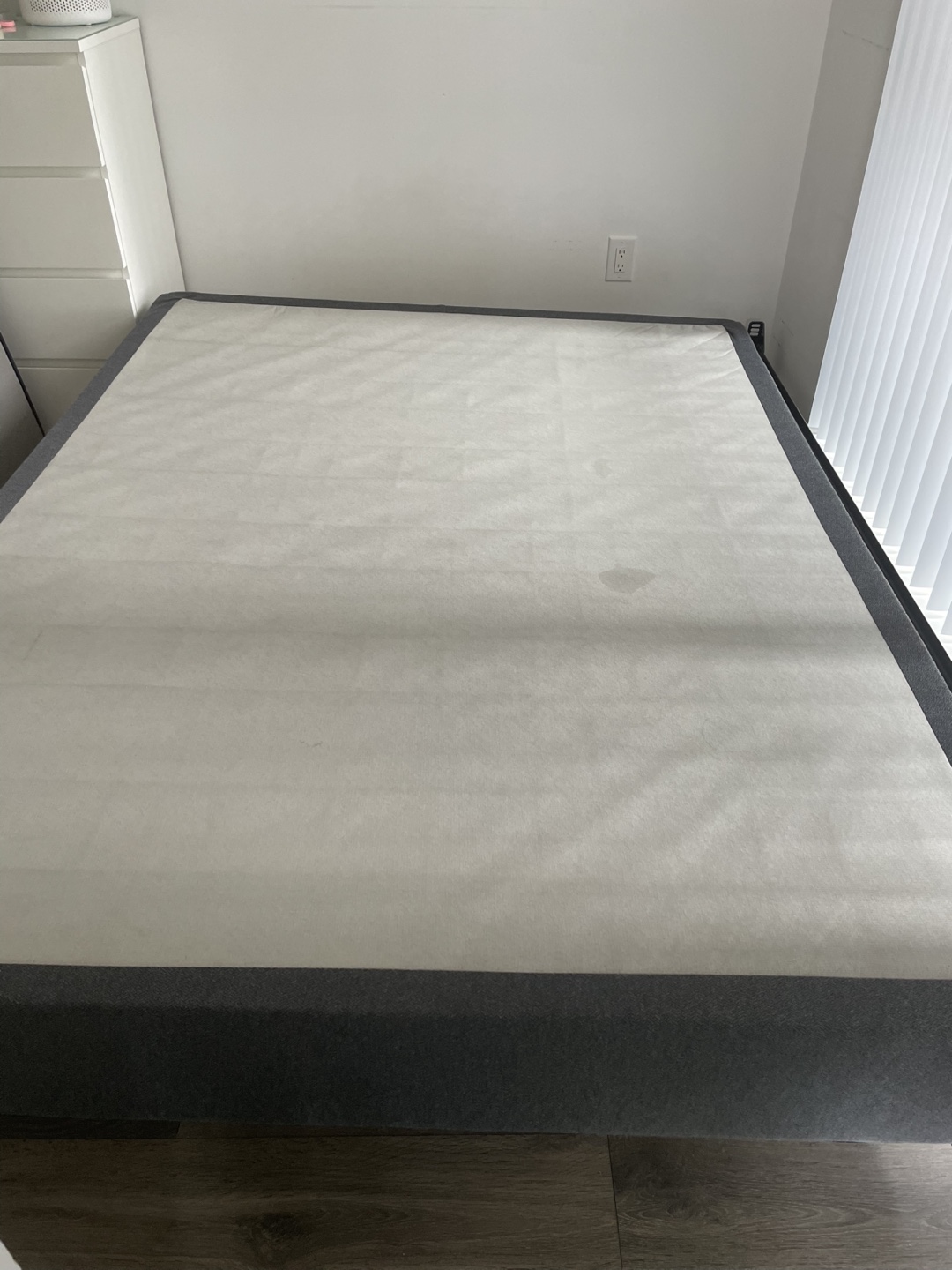 Box spring and bed frame queen size