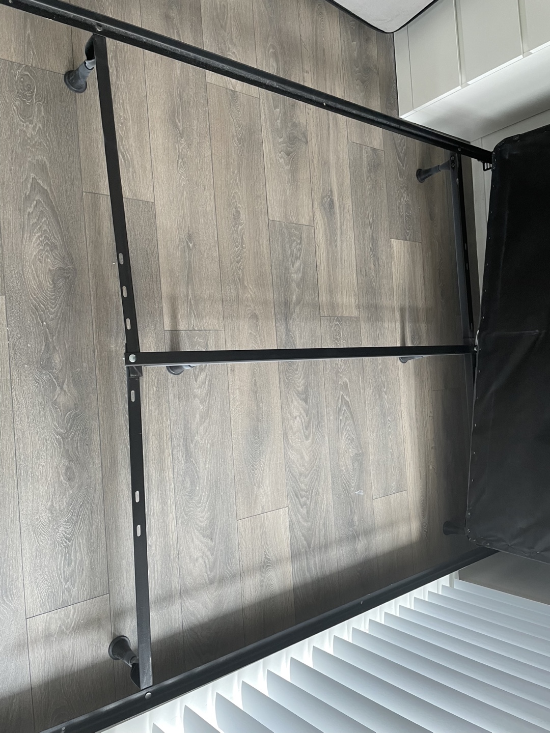 Box spring and bed frame queen size - photo 2