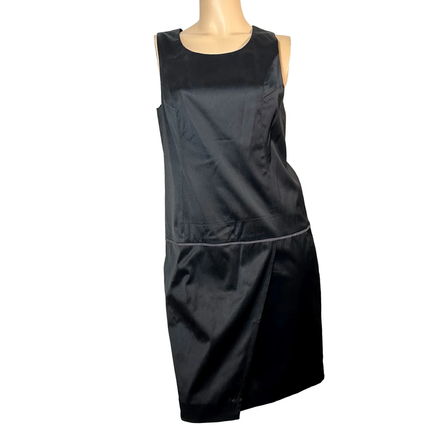 Club Monaco Black Taffeta A Line Drop Waist Dress Size 8 image indicator(10)