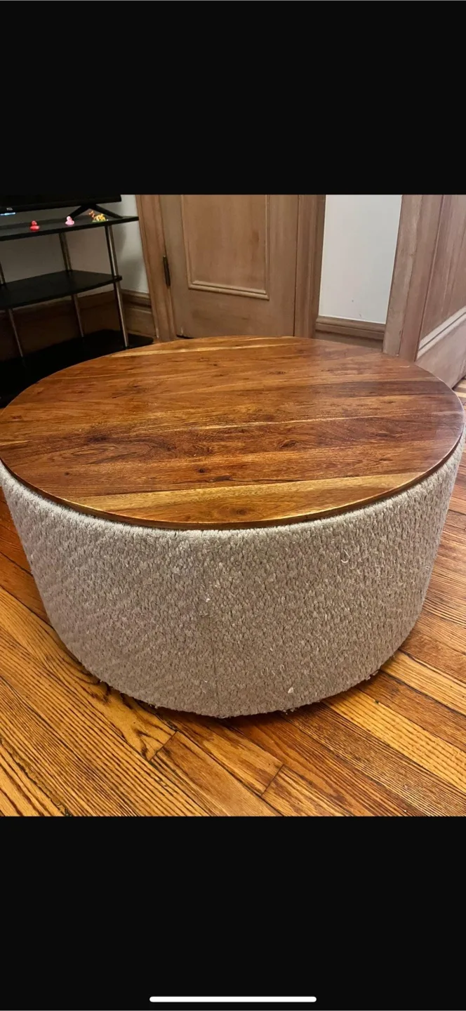 Wayfair Round Coffee Table with great Storage (negotiable) thumbnail