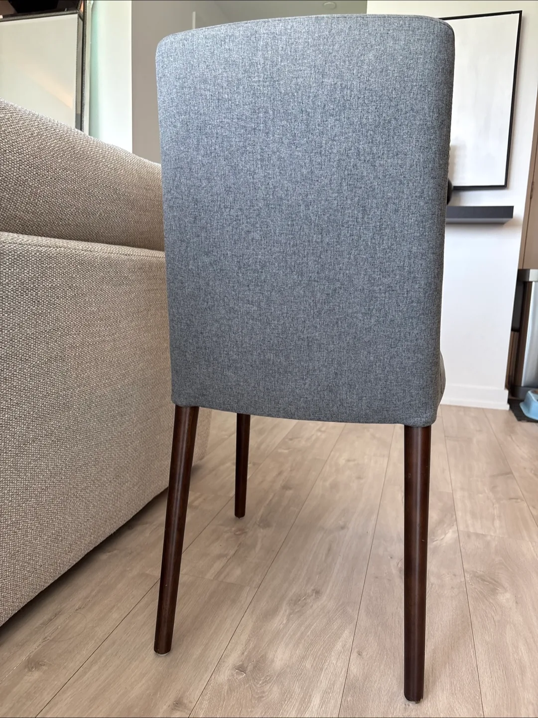 Stylish Accent Chair image indicator(3)