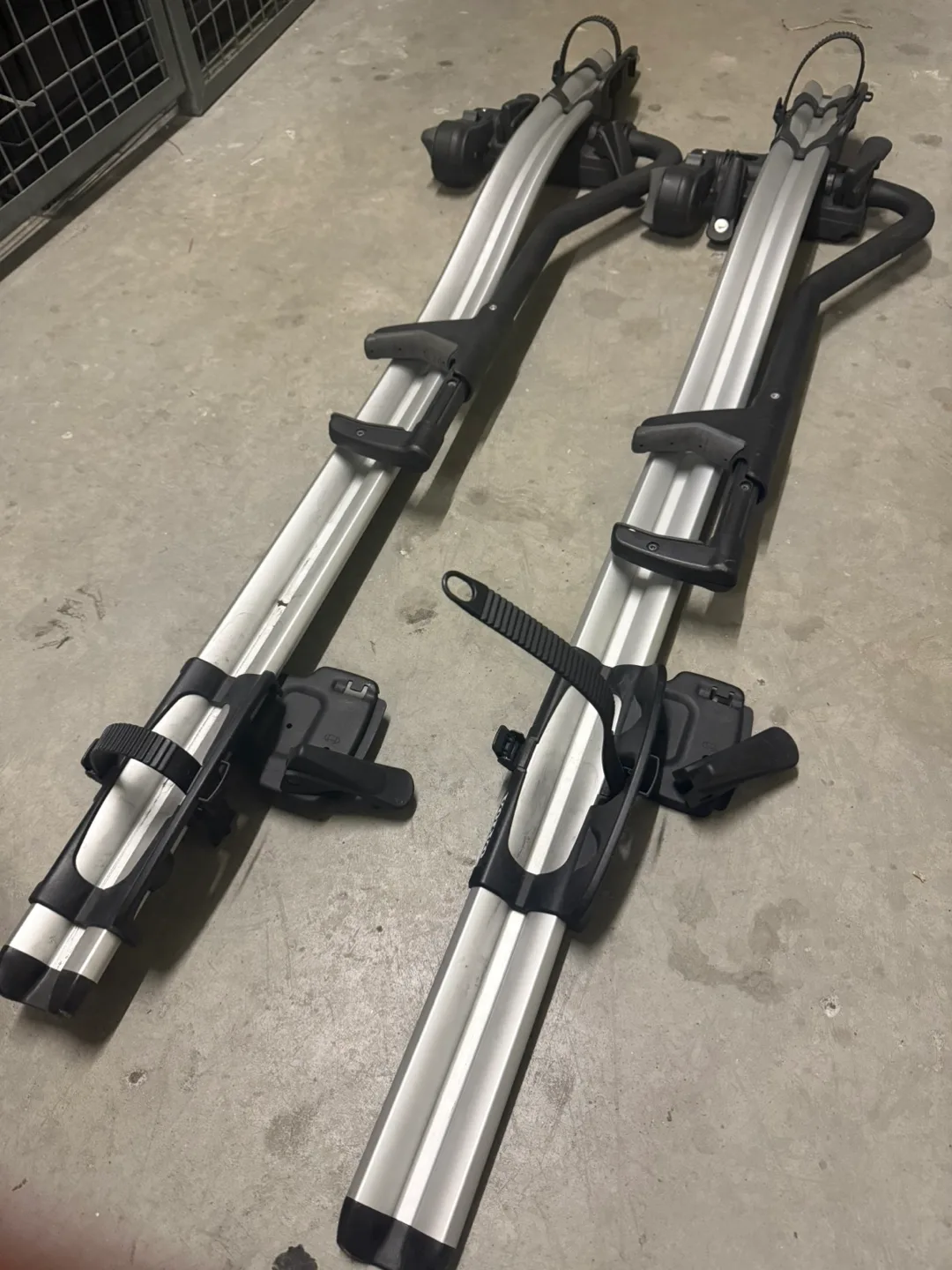 Thule Bike Rack image indicator(3)