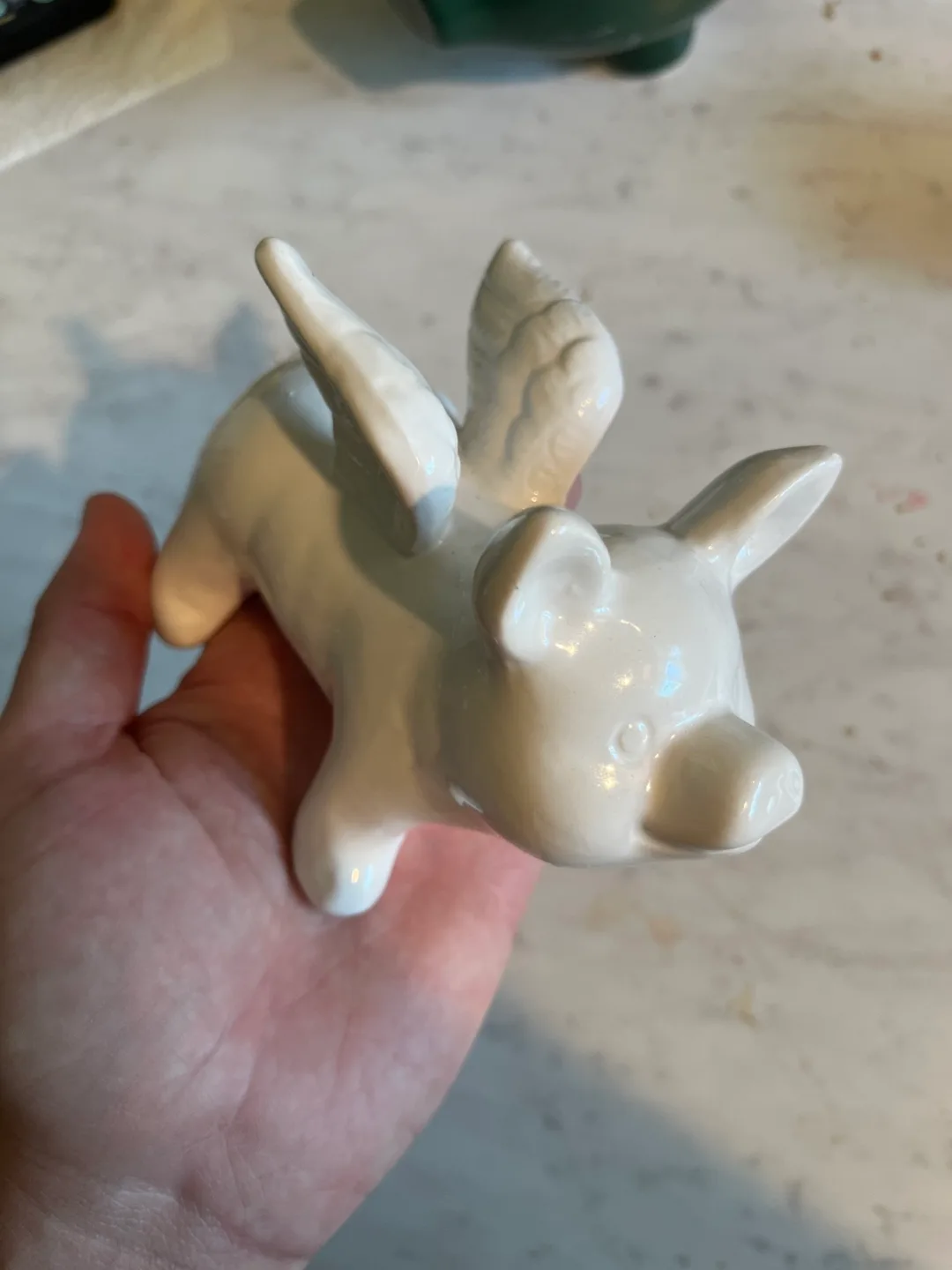Variety of ceramic pig figurines image indicator(3)
