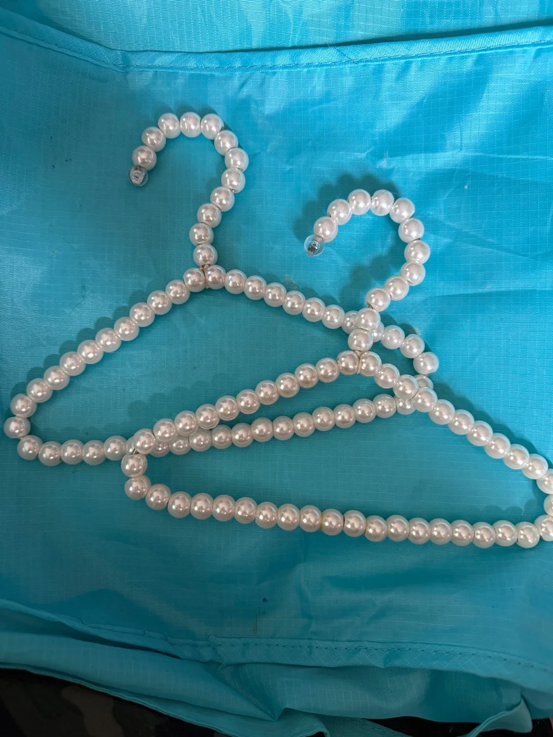 Newborn/Infant Pearl Hangers thumbnail