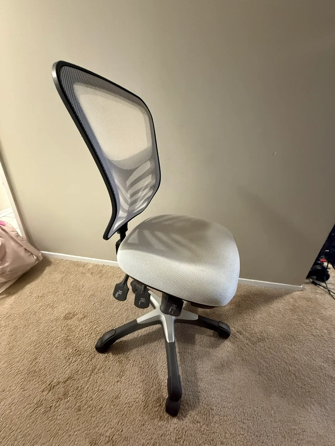 Office Chair image indicator(2)