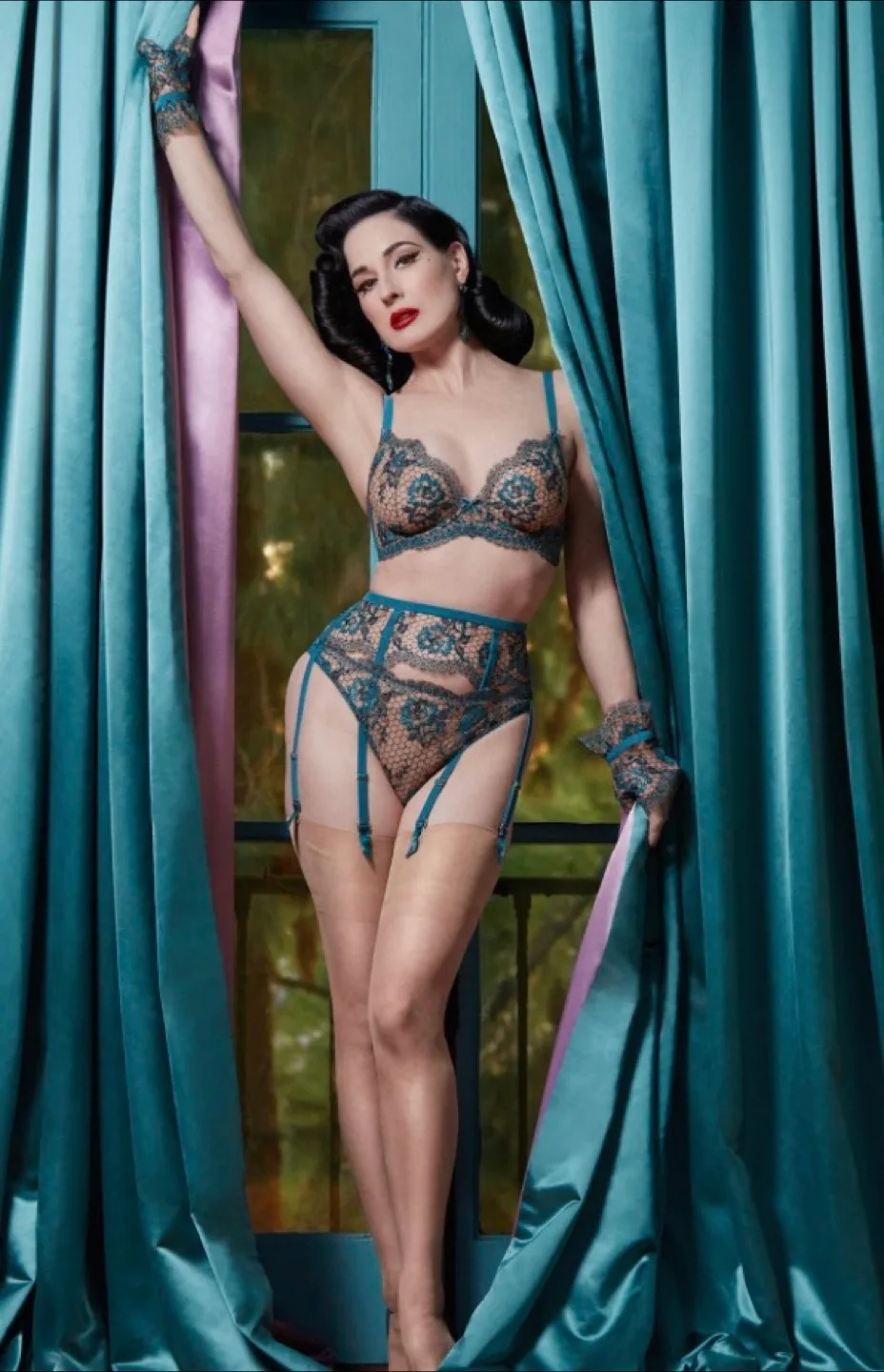 NWT - Dita Von Teese Lurex Evelina Set, No Garter image indicator(2)