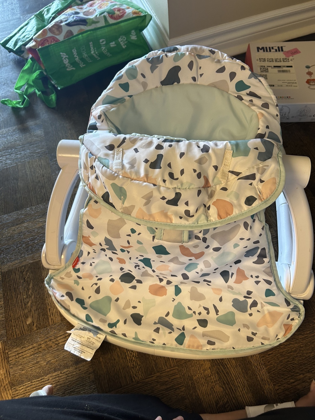 Free - Baby bouncer & mobile - photo 3