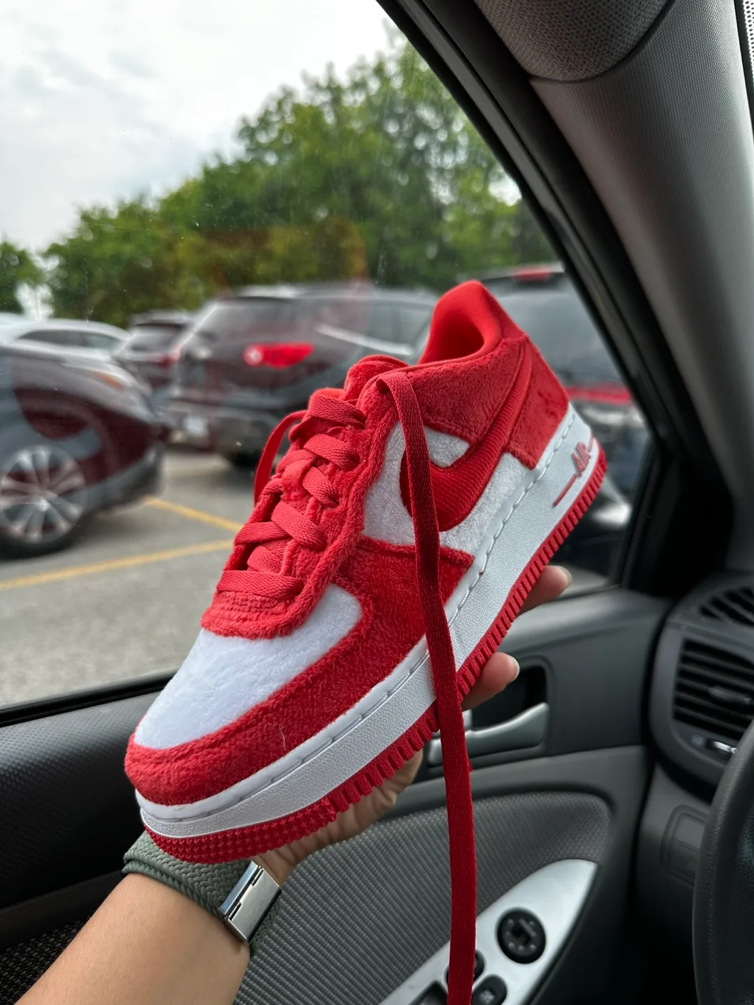 Nike Air Force 1 Low - Red and White image indicator(2)