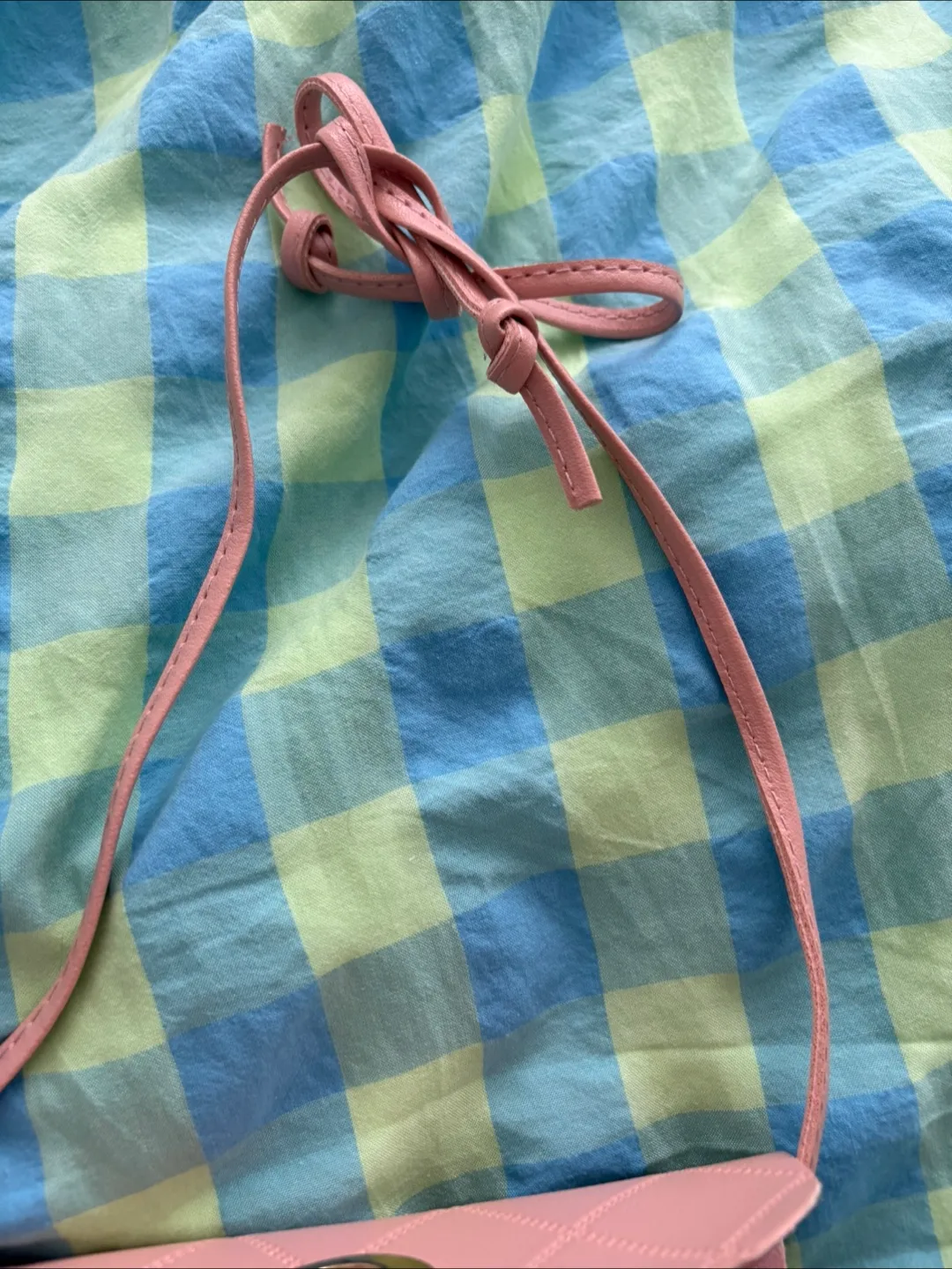 Small purse (Never used) (Giving away for FREE) image indicator(3)