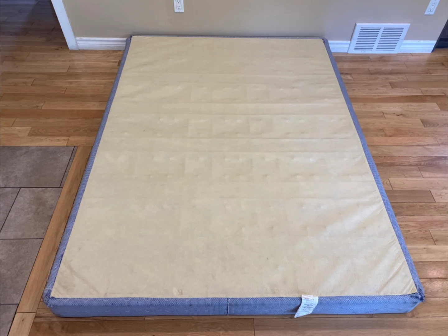 Dark Queen Bed Frame & Boxspring (CAN DELIVER) image indicator(2)