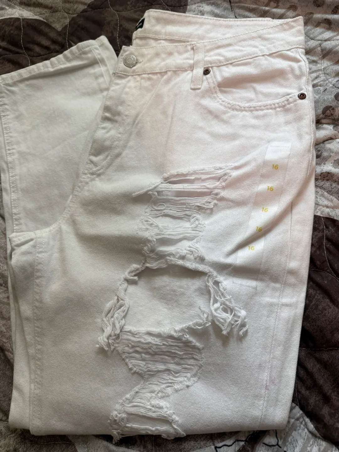 White Distressed Jeans Size 16 thumbnail