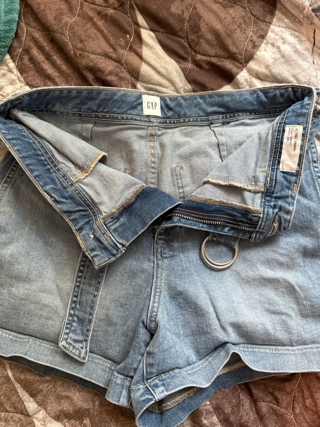 GAP Denim Shorts thumbnail