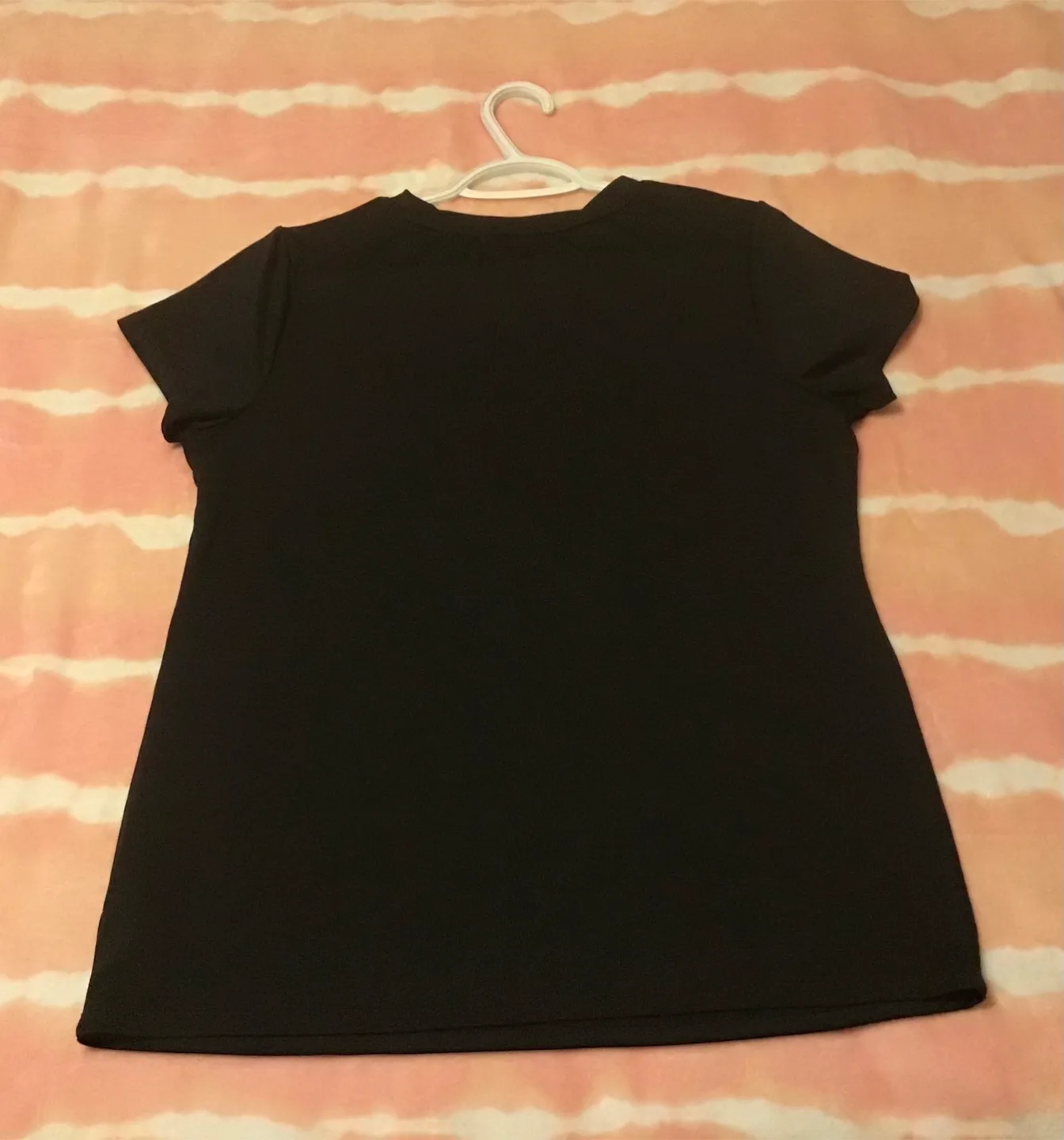 🤩 Reebok Black T-Shirt Size M image indicator(3)