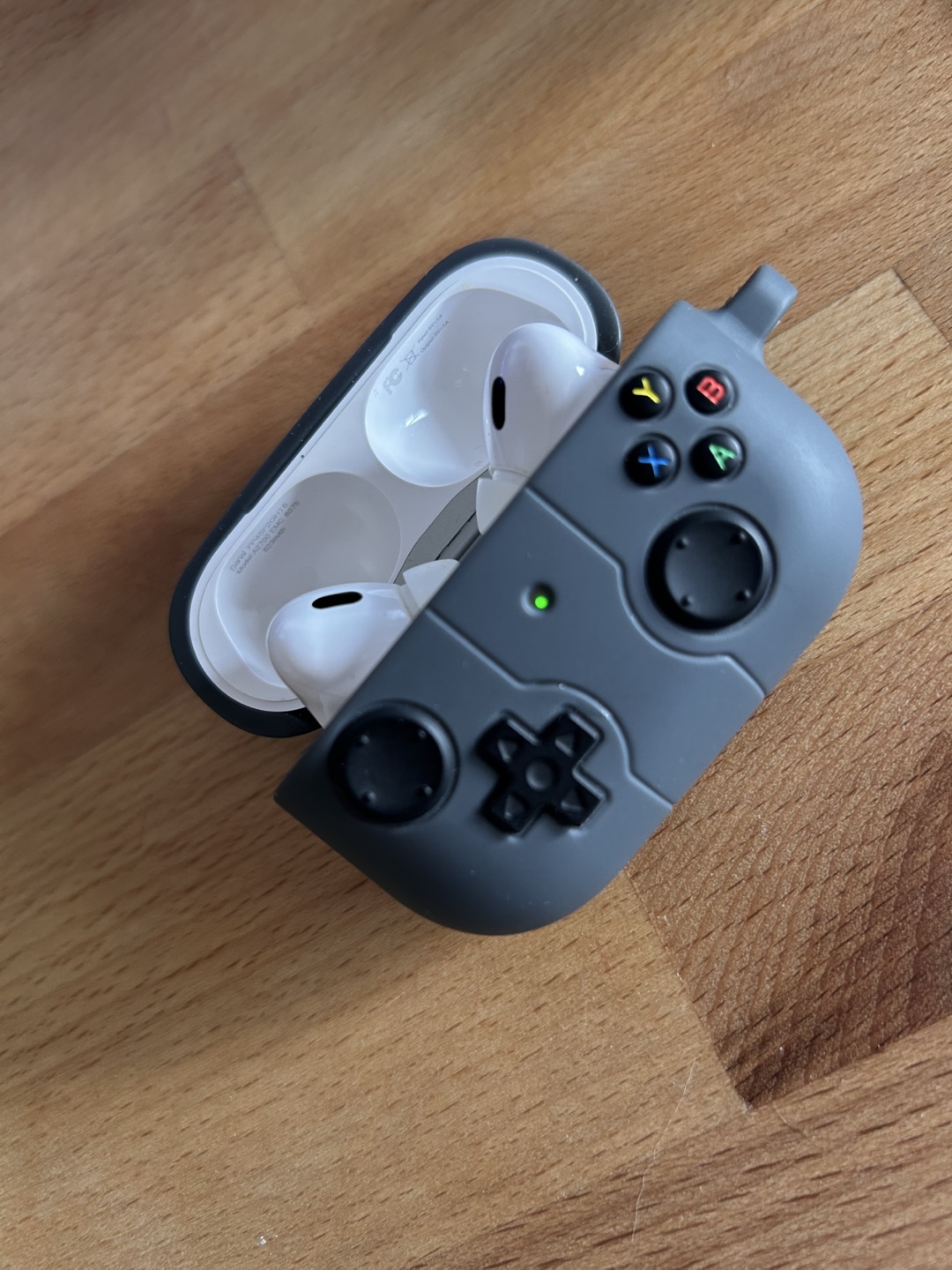 Bluetooth Earbuds + Gamepad Case
