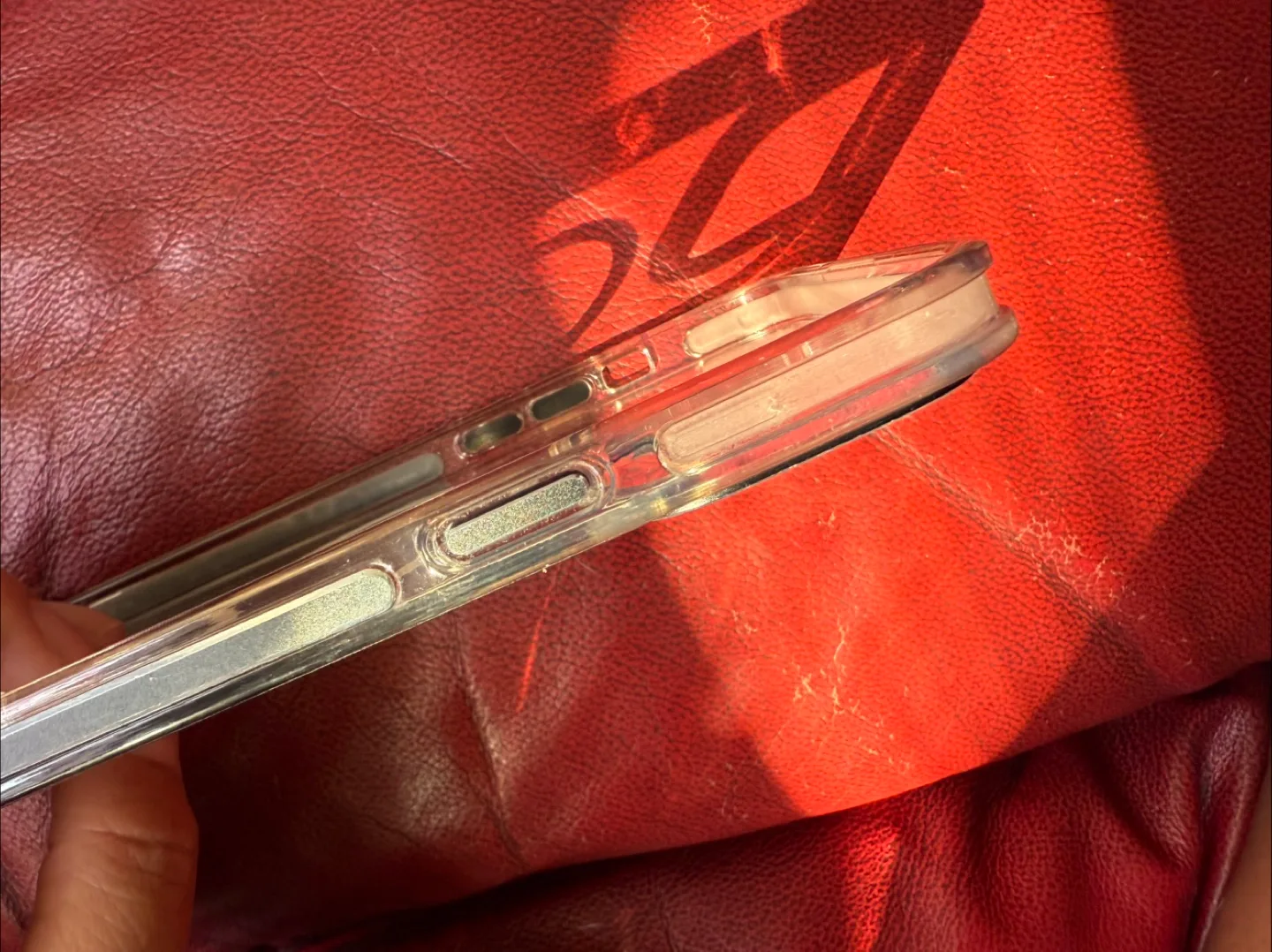 Clear iPhone 14 Pro Max Case image indicator(4)