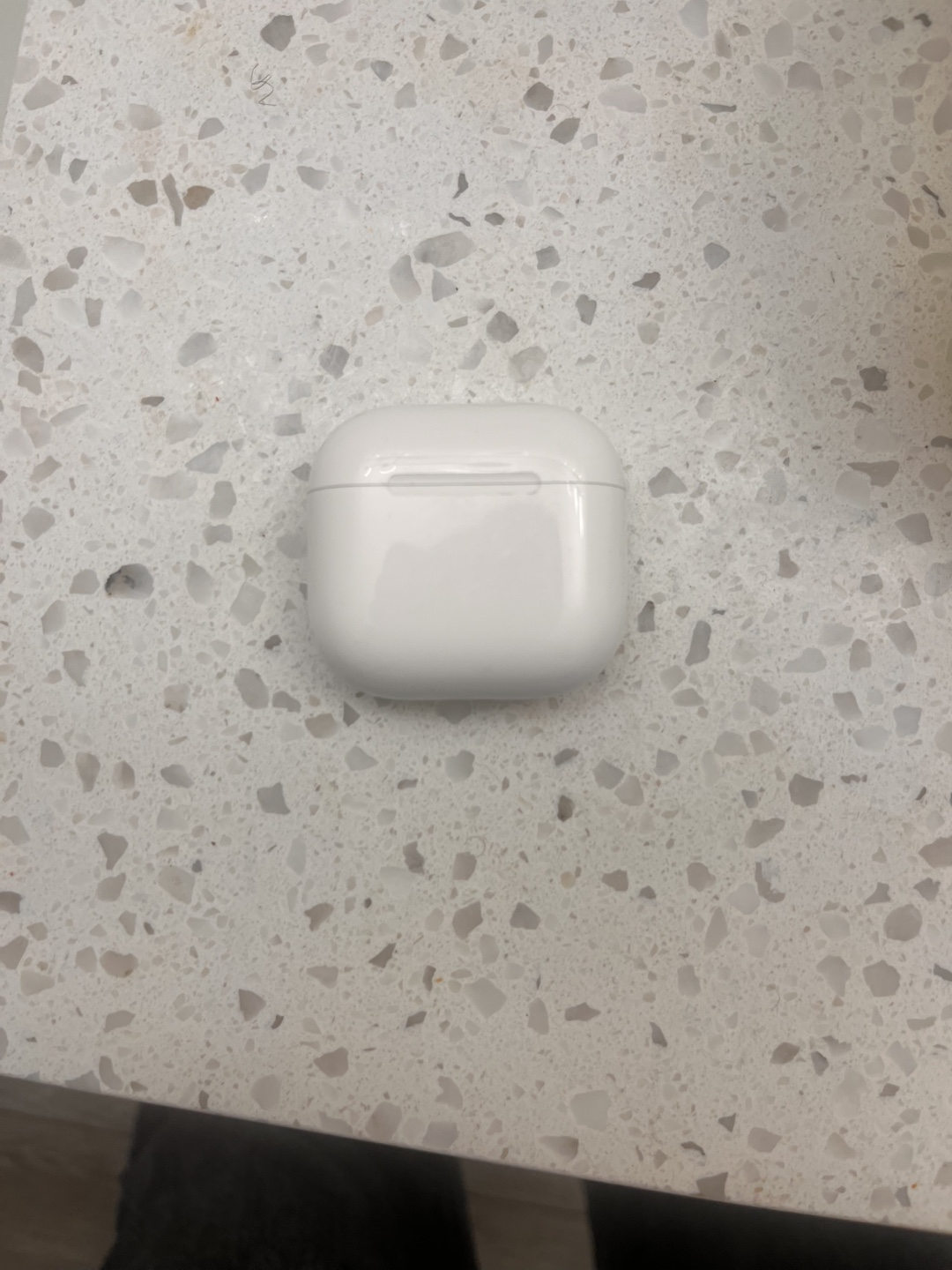 Apple AirPod 4